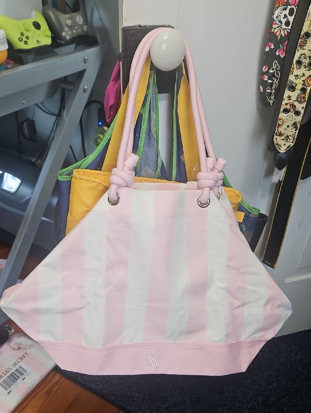 Victoria's Secret Heritage Stripe Rope Handle Tote Bag NEW SEALED MSRP $49.95 - Picture 13 of 14